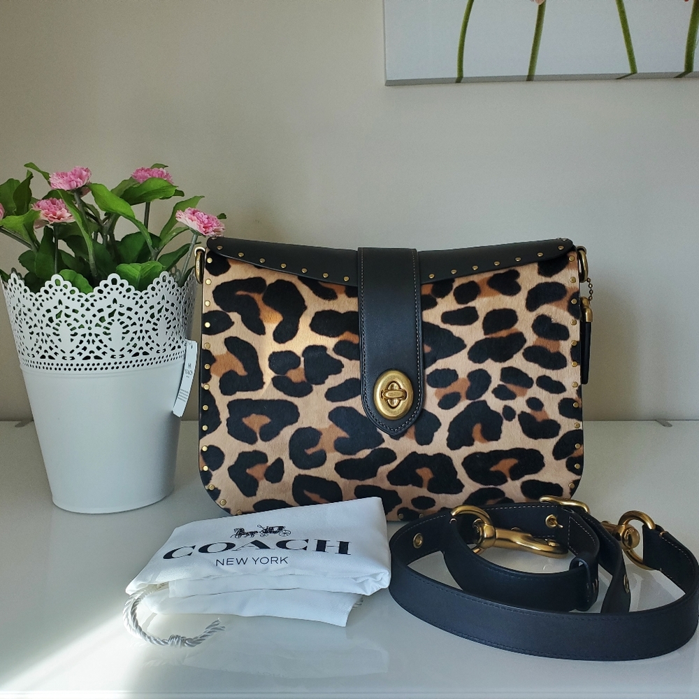 Coach Page 27 with Leopard print - Picture 3 of 17